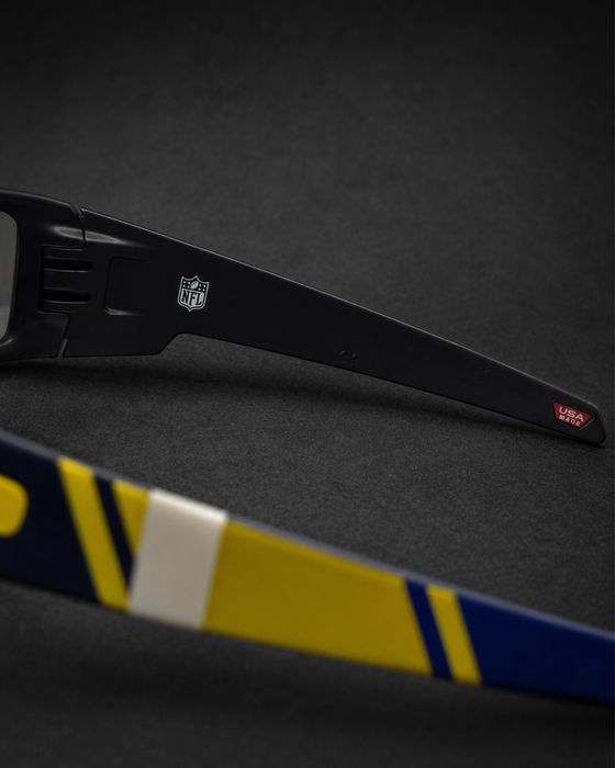 Oakley Los Angeles Rams Gascan Matte Black / Prizm Sapphire, NFL Edition — фото 5