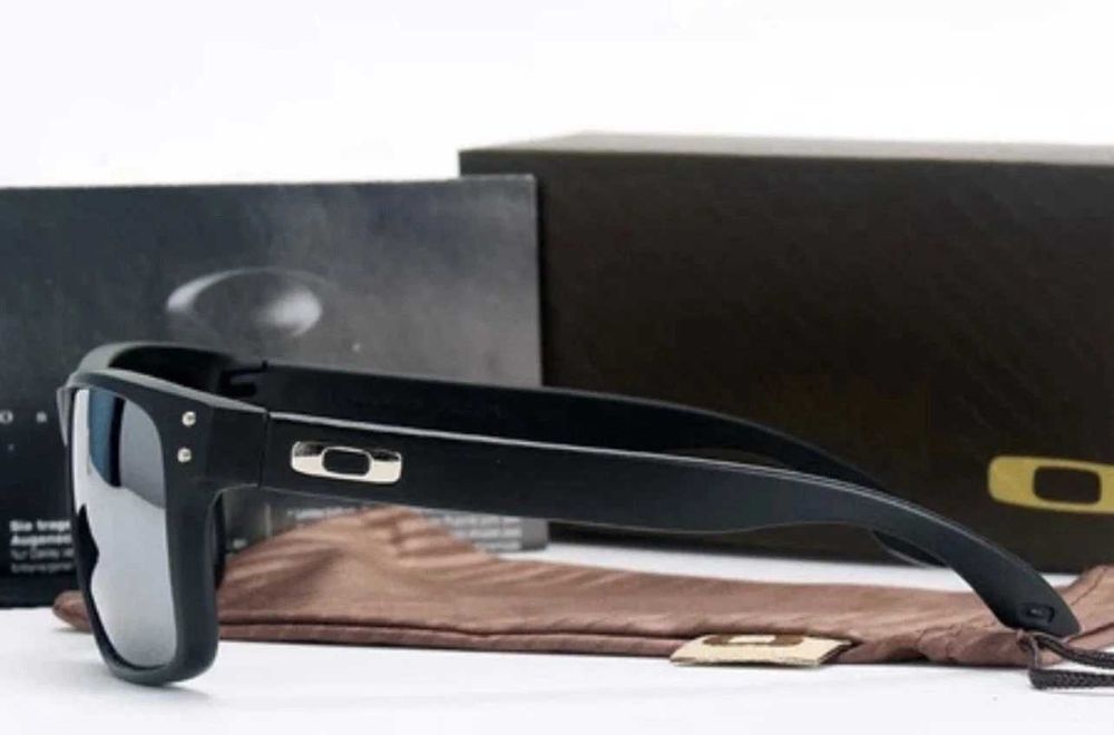 Oakley Holbrook Polarized — чорна оправа / сріблясті лінзи ОРИГІНАЛ ФОП — фото 2
