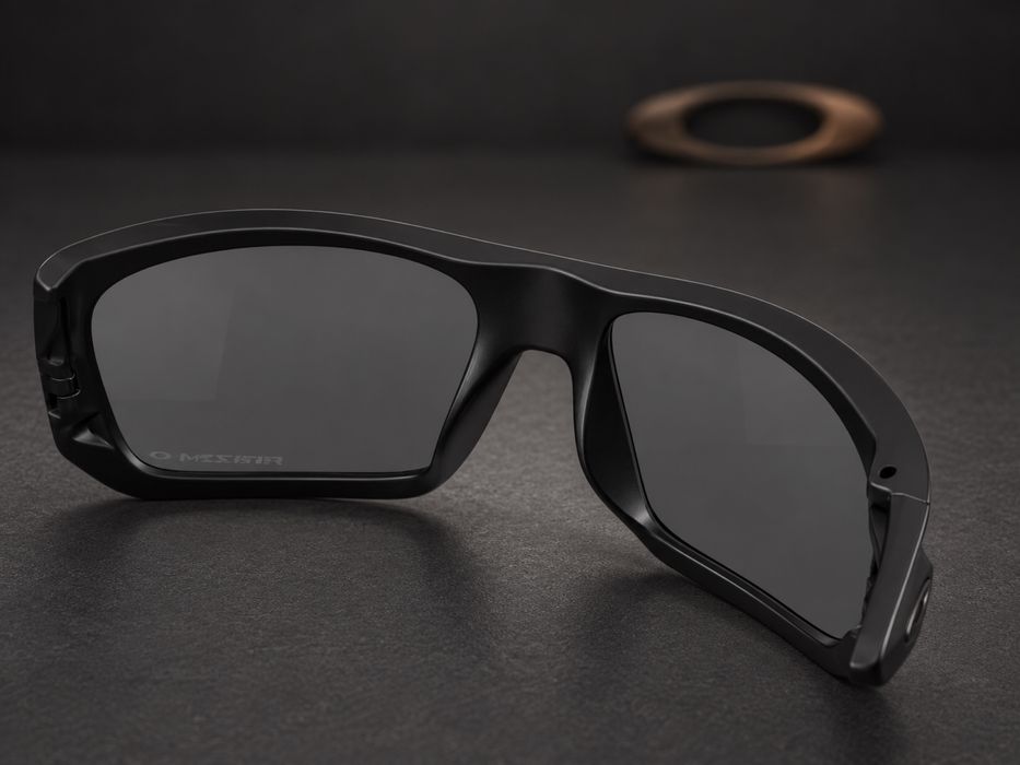 Oakley Massetter Matte Black Frame with Prizm Grey Lens Sunglasses — фото 3