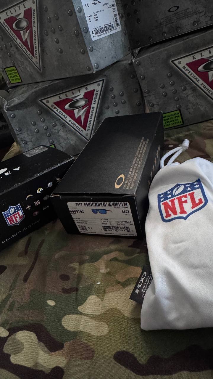 Oakley Holbrook Prizm Sapphire NFL Edition — фото 3